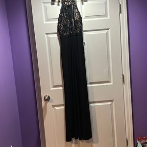 BLACK/NUDE SIZE 3 DRESS